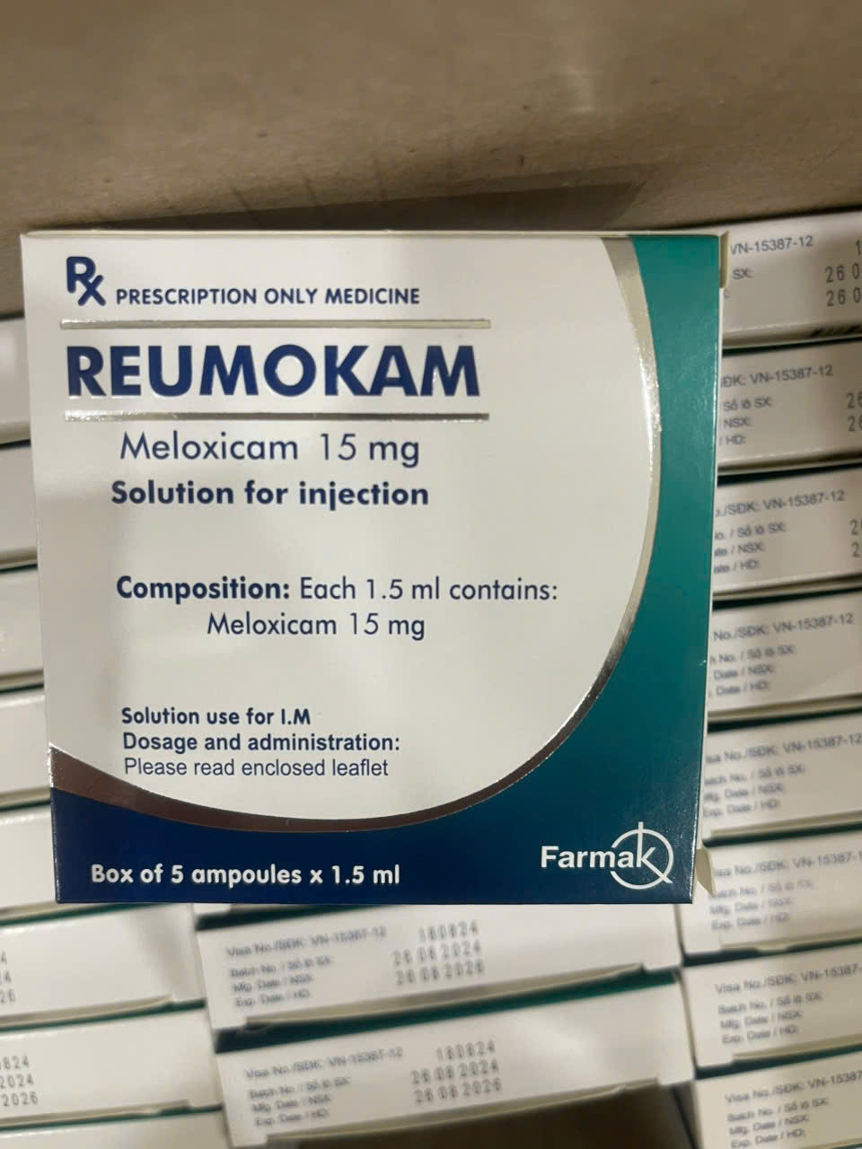 Reumokam (meloxicam 15mg) tiêm ) (H5 ống 1,5ml)
