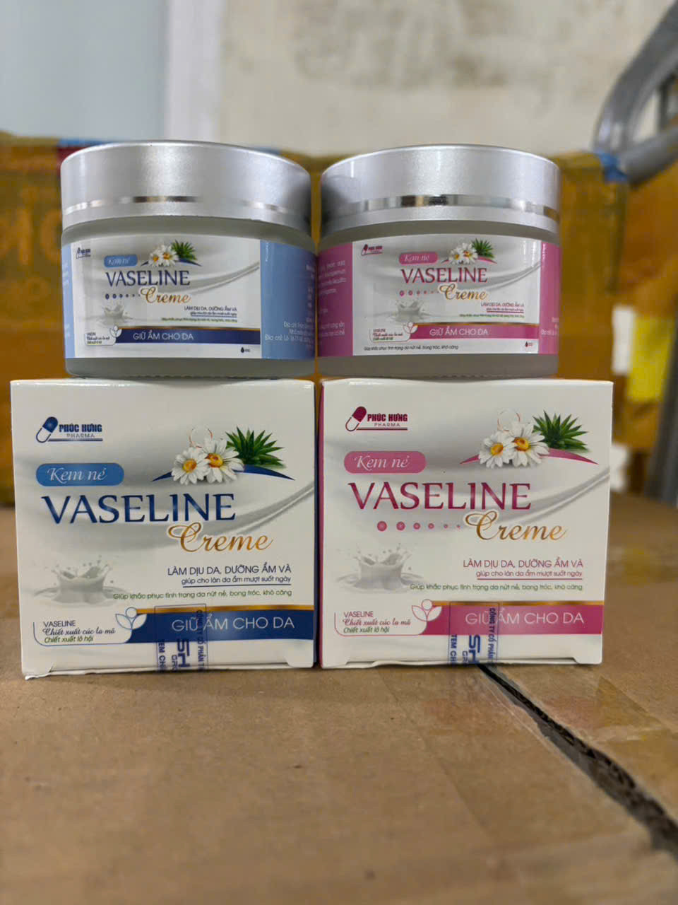 Vaseline Phúc Hưng