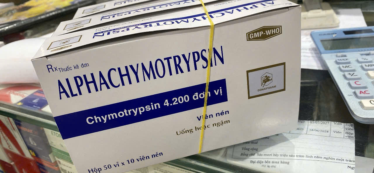 alphachymotrypsin 4200 (H/50vỉ X 10v)