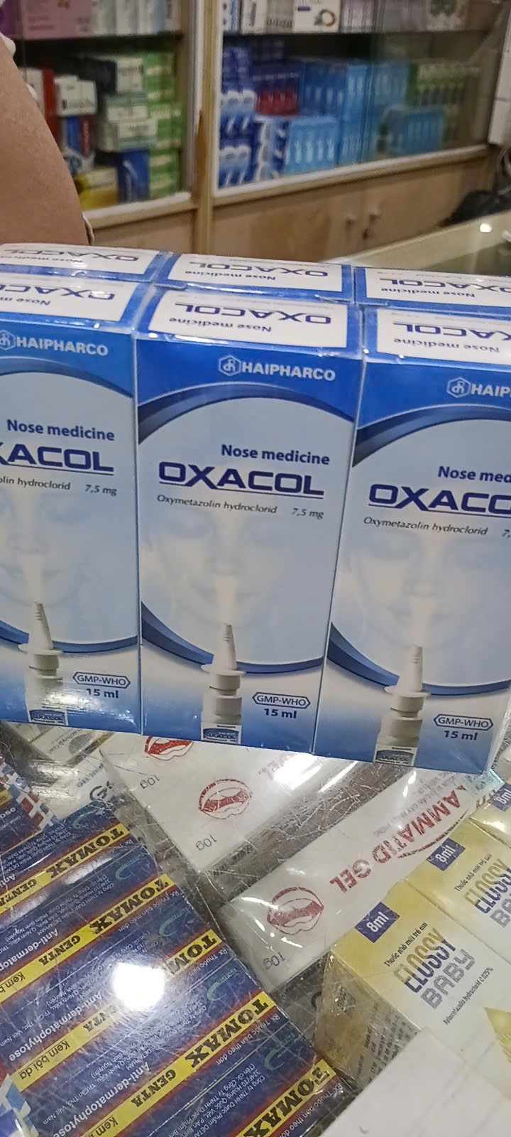 Xịt mũi Oxacol (oxymetazolin 7.5mg) (bán cọc 6L/15ml)