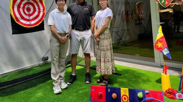 SPECIAL! LAS students can try the SNAG Golf FOR FREE! 