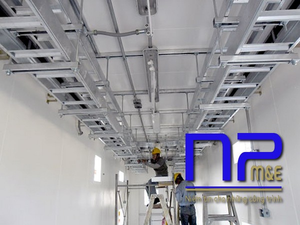 Thi công thang cáp điện NP Việt Nam