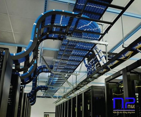 Khi nào cần dùng thang cáp điện và cách sử dụng của nó !