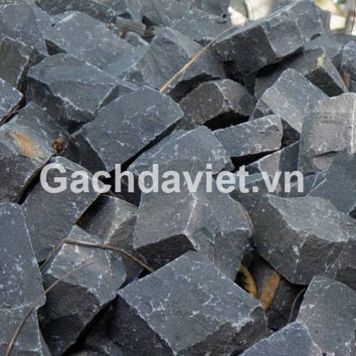 Đá Cubic Bazan Đen 