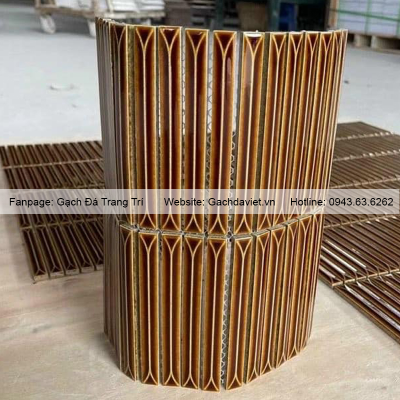 Gạch mosaic que cao cấp màu vàng VMSQ-KC137