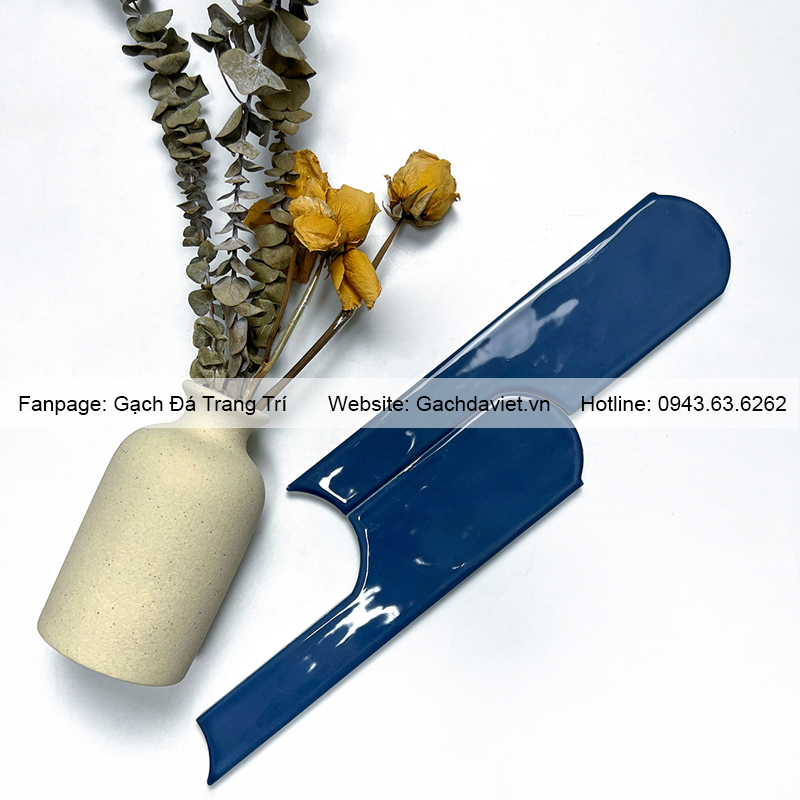 Gạch thẻ ốp tường 70x280mm hình sáng tạo màu xanh đậm VGT-ST009