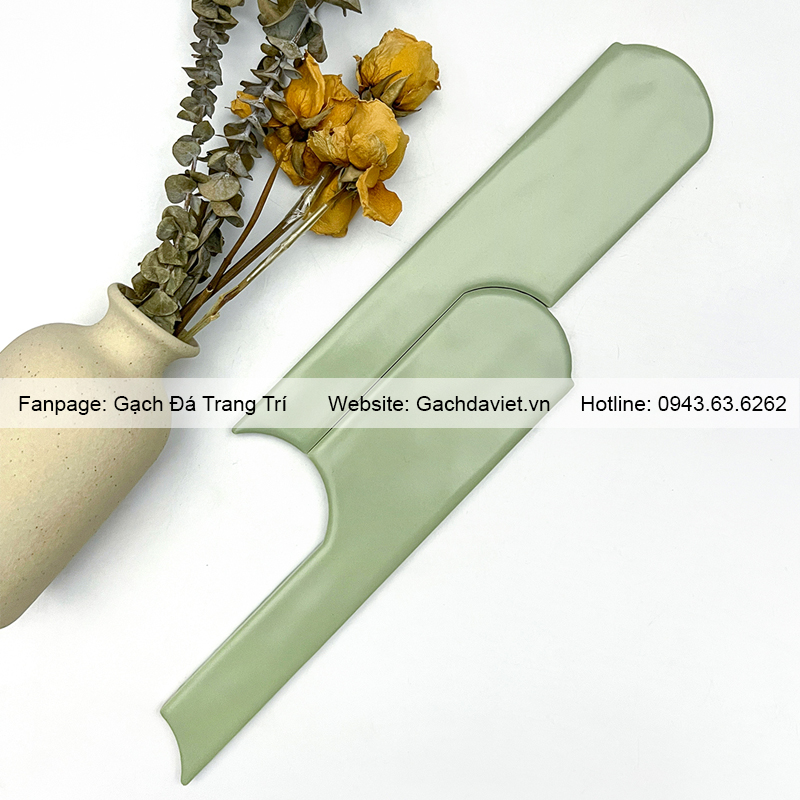 Gạch thẻ ốp tường 70x280mm hình sáng tạo màu xanh ngọc VGT-ST005