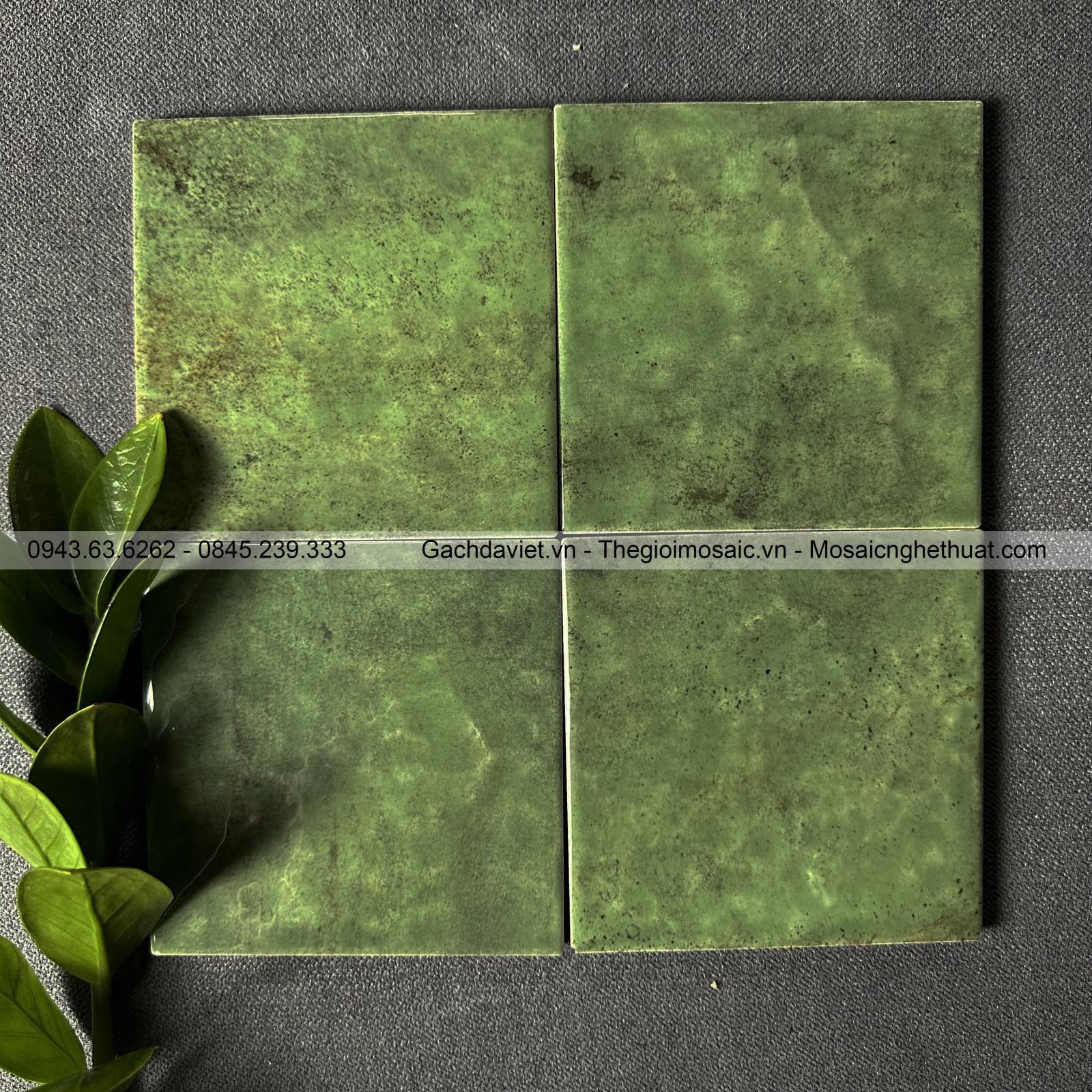 Gạch thẻ gợn sóng KT 123x123mm VGT-LP12312