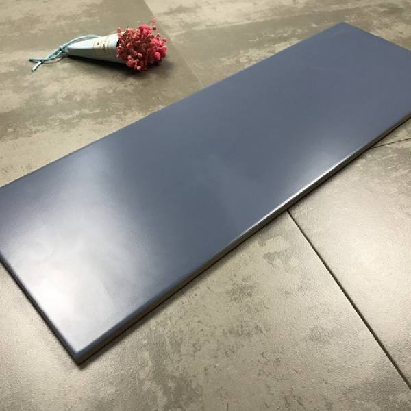 Gạch thẻ xanh dương đậm mờ phẳng 200*600mm M26204-CY