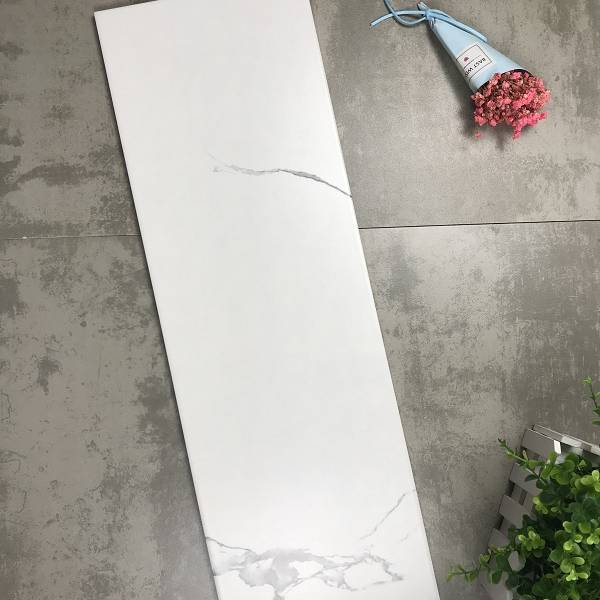 Gạch thẻ màu carara mờ phẳng 200*600mm M26220Y