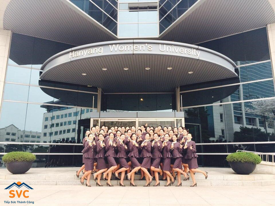 Du học sinh ngành quản trị khách sạn và du lịch tại Đại học Nữ Sinh Hanyang