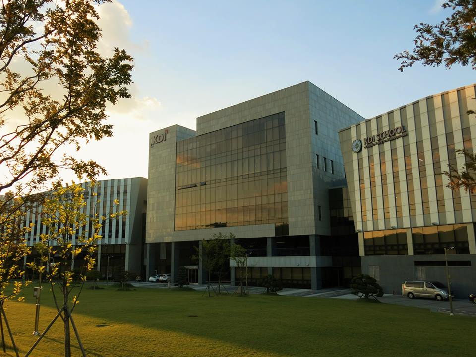 Không gian Trường Quản lý và Chính sách Công KDI Hàn Quốc