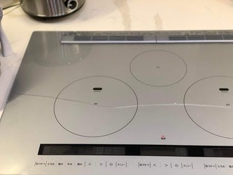 Thay kính mới bếp hitachi size 75 giá rẻ Thay kính mới bếp hitachi size 75 giá rẻ