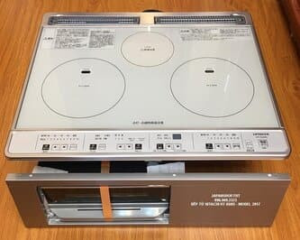 Thay mặt kính mới cho bếp hitachi size 60cm Thay mặt kính mới cho bếp hitachi size 60cm