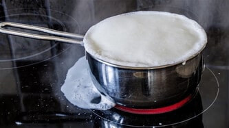 Mở khóa bếp từ chefs tùy theo model mà khác nhau