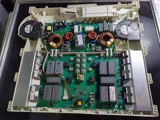 Sửa bếp từ Miele tại nhà phố Trung Kính