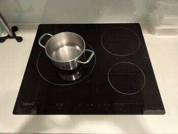 Sửa bếp từ ở Vimeco nguyễn chánh_Nhanh gọn, uy tín, giá tốt