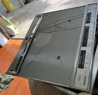 Thay mặt kính bếp panasonic nội địa tại Việt Đức