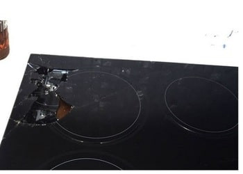 Thay mặt kính bếp từ Bosch ở hà nội_giá kính bếp bosch 2025