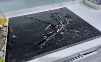 Bếp ba vỡ kính nguy hiểm cần thay thế Bếp ba vỡ kính nguy hiểm cần thay thế