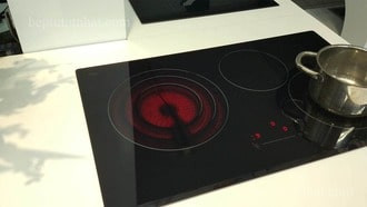 Bếp điện cata tốn điện hơn so với bếp từ