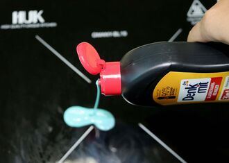 Bếp từ hỏng do bị trào nước ẩm ướt vào bếp