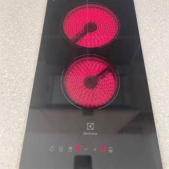 Bếp hồng ngoại domino 2 vùng nấu model ehc325