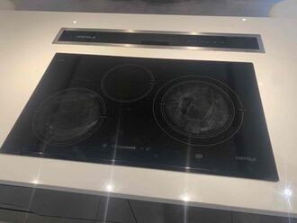 Bếp hồng ngoại hafele đun lâu hay bẩn mặt kính