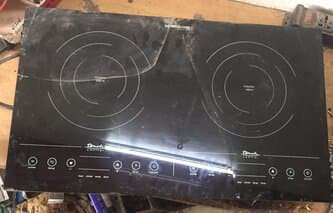 Bếp rommelsbacher vừa vỡ kính vừa hỏng Bếp rommelsbacher vừa vỡ kính vừa hỏng