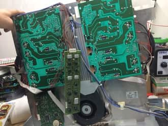 Bếp từ không nóng do bị hỏng main mạch nguồn