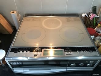 Bếp từ mitsubishi báo u1 thể hiện báo cháy