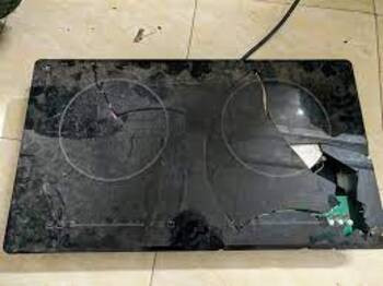 Bếp từ vỡ kính nước vào làm chết bo mạch Bếp từ vỡ kính nước vào làm chết bo mạch