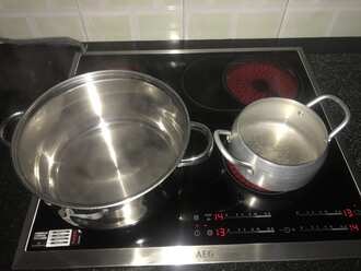 Chi tiết về sản phẩm bếp từ hồng ngoại electrolux