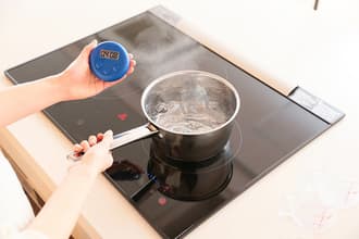 10 Dấu hiệu bếp từ hỏng, Nhận biết và khắc phục tại nhà 199k