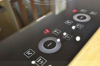 Địa chỉ sửa bếp từ bị nháy đèn uy tín chuyên nghiệp