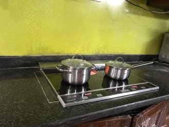 Giá bếp panasonic kzg32 vào khoảng 8 triệu đồng Giá bếp panasonic kzg32 vào khoảng 8 triệu đồng