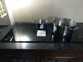 Khắc phục lỗi bếp từ kêu với nguyên nhân bên ngoài