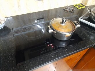 Nhiều người khó để phân biệt bếp bosch thật giả