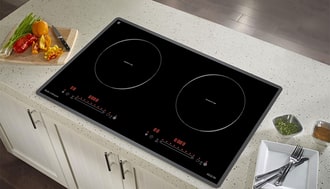 Lắp đặt bếp từ hợp lý tránh hư hỏng nháy đèn