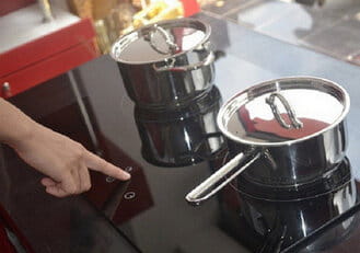 Nên tắt bếp ngay khi thấy hiện tượng bếp hỏng