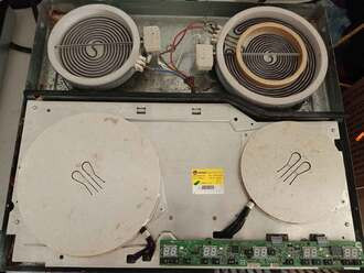 Có nhiều guyên nhân khiến bếp hồng ngoại hỏng Có nhiều guyên nhân khiến bếp hồng ngoại hỏng