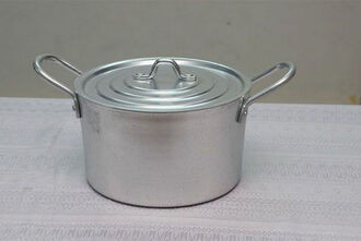 Nồi nhôm nguyên chất không đun được ở bếp từ Nồi nhôm nguyên chất không đun được ở bếp từ