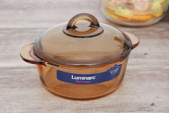 Nồi thủy tinh thường chỉ đun được trên bếp gas Nồi thủy tinh thường chỉ đun được trên bếp gas