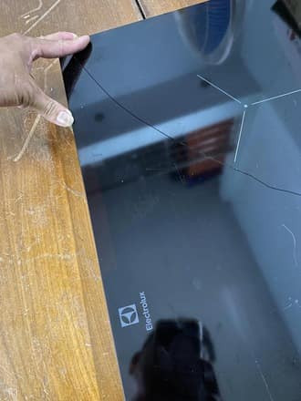 Quy trình thay kính bếp từ electrolux chuyên nghiệp Quy trình thay kính bếp từ electrolux chuyên nghiệp