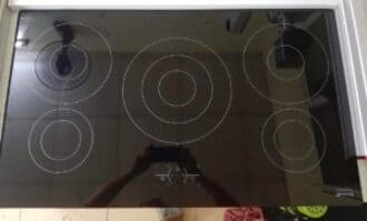 Quy trình thay kính bếp năm chuyên nghiệp