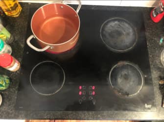 Sửa bếp hồng ngoại Teka đang nấu báo lỗi E2