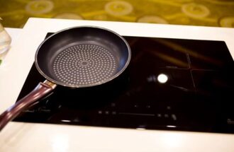 Lỗi chữ U trên bếp từ - Lý giải và cách sửa bếp từ lỗi u tại nhà