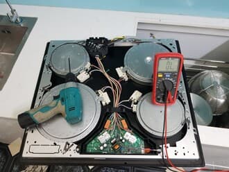 Bếp từ hiện lỗi C có nguy hiểm không - Địa chỉ sửa chữa uy tín