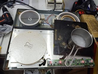 Sửa bếp từ Aeg châu âu tại căn hộ CT12A nguyễn xiển