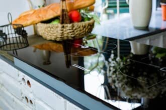 Nguyên nhân khiến bếp từ báo lỗi e3